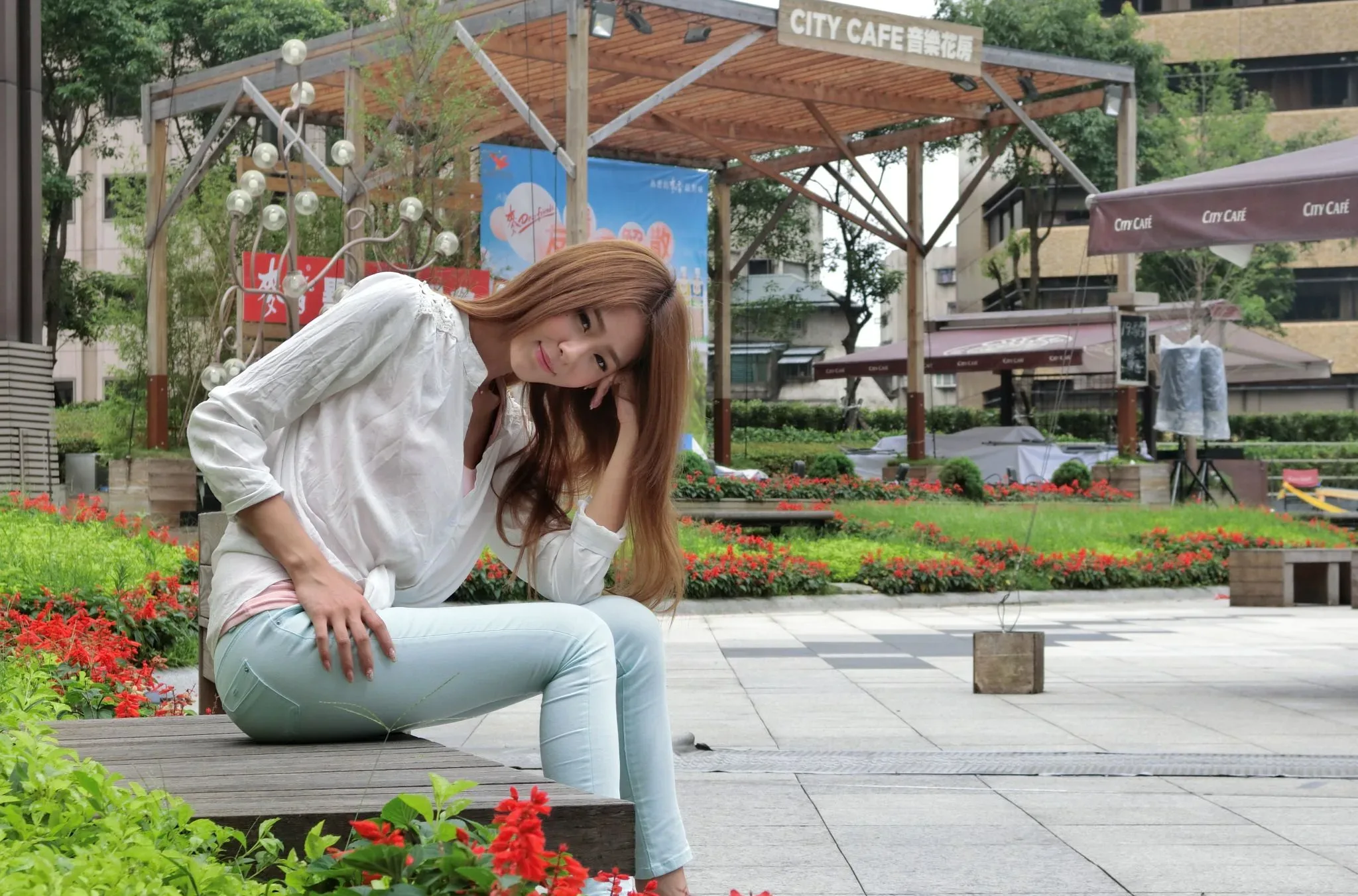 [Tập đặc biệt của Beautyleg] Winnie Xiaoxue - Buổi chụp ảnh ngoại cảnh tại khu mua sắm Xinyi - 31