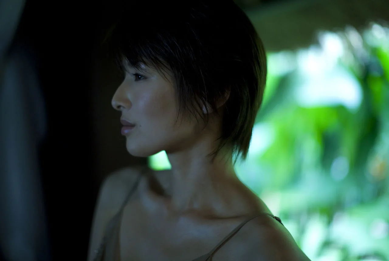 [Image.tv] Album ảnh "Beautiful Dreamer" của Michiko Yoshise/Michiko Yoshise - 22
