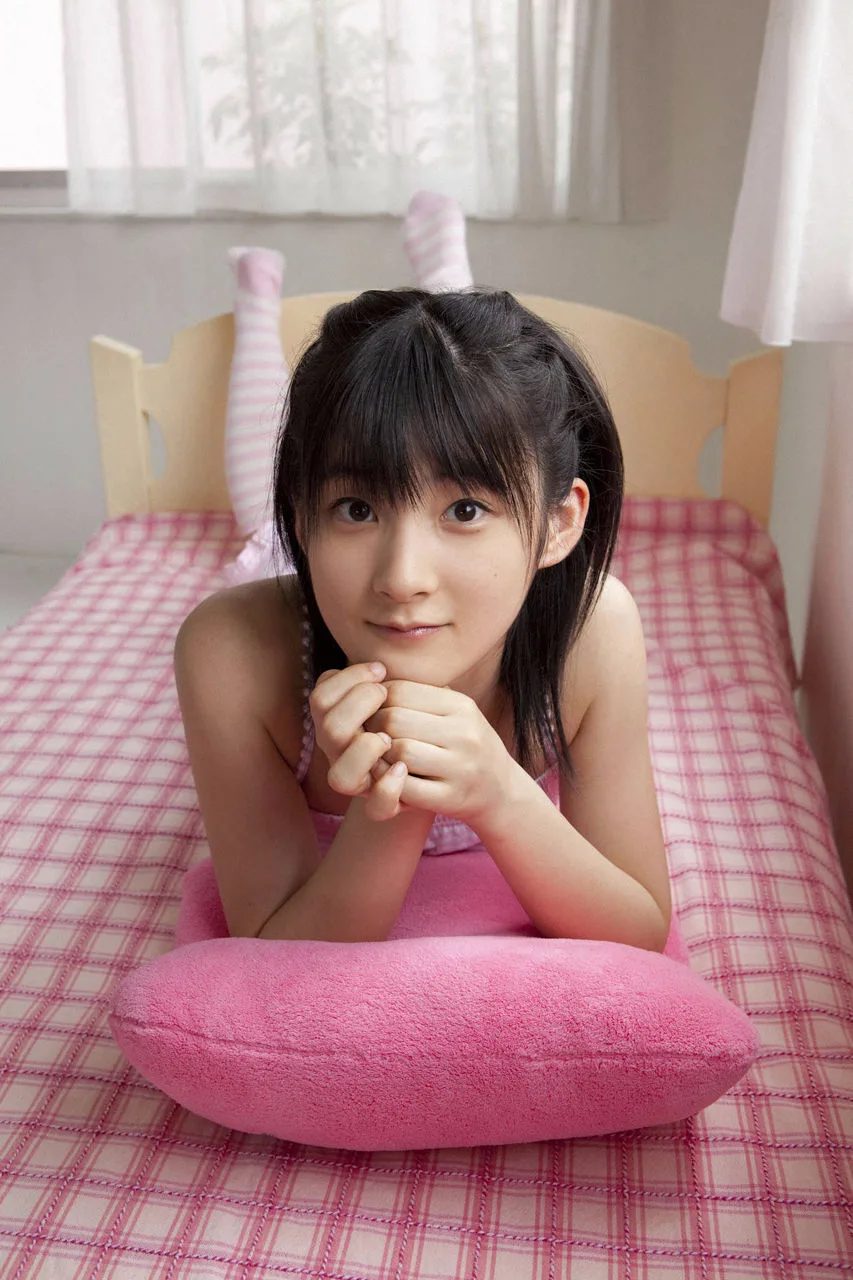 [Sách kỹ thuật số H!P] Số 64 Tsugunaga Momoko - 31
